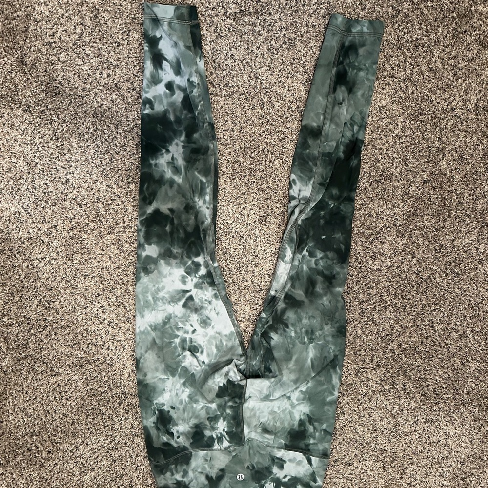 Lululemon Athletica Green Tie-Dye Leggings